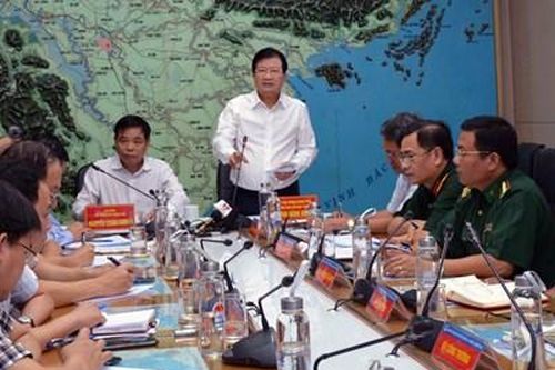 Khẩn trương kêu gọi các tàu thuyền vào nơi trú tránh an toàn