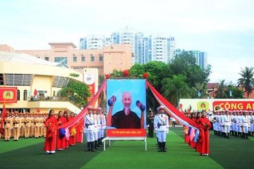 Khai mạc Đại hội khỏe 'Vì an ninh Tổ quốc' lần thứ VIII