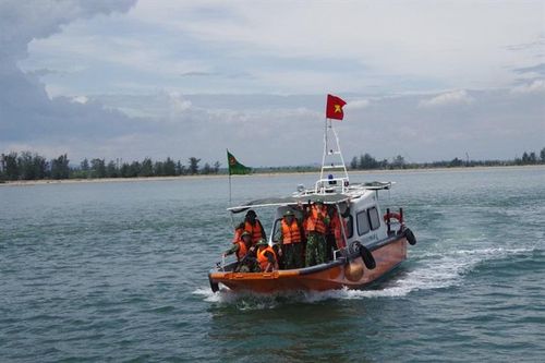 Khẩn trương ứng phó với cơn bão số 2
