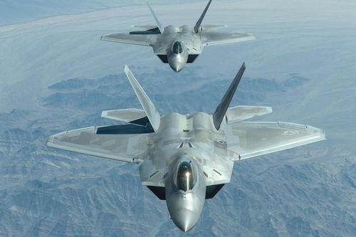 Cải biên hệ thống liên lạc, 'chim ăn thịt' F-22 sẽ sớm thống trị bầu trời