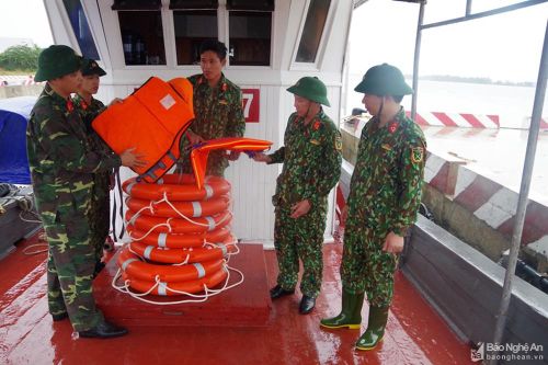 Lực lượng vũ trang Nghệ An chuẩn bị sẵn sàng chống bão số 2