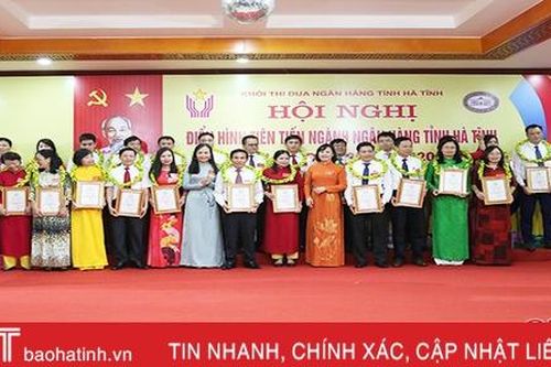 Tôn vinh 32 'bông hoa đẹp' ngành Ngân hàng Hà Tĩnh
