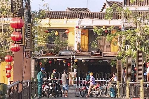 Hội An kêu gọi bác sĩ về hưu, sinh viên y khoa chung tay cùng TP chống dịch COVID-19