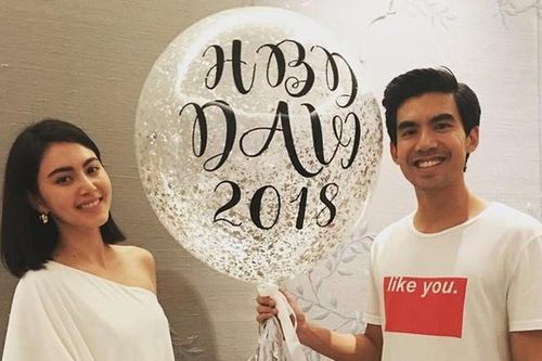 Mai Davika, mỹ nhân hàng đầu Thái Lan gây sốt cộng đồng mạng bởi sự hài hước khi bên cạnh người yêu