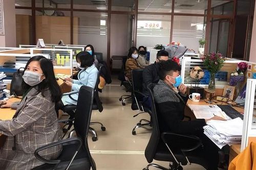 Đi làm mùa dịch Covid-19 cần tuân thủ các nguyên tắc sau theo lời khuyên của bác sĩ