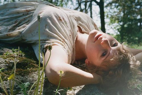 Lẽ nào 'nhạc sĩ ma' trong album mới của Taylor Swift là nhân vật không-ai-ngờ-đến này?
