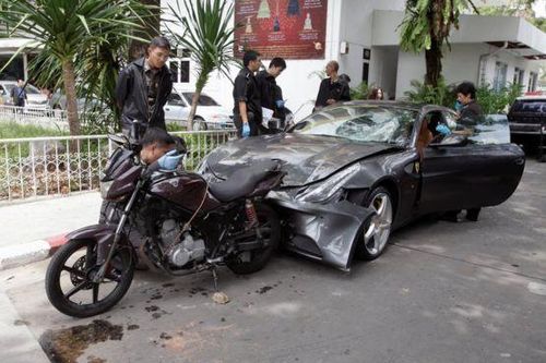 Thủ tướng Thái ra lệnh khám nghiệm tử thi vụ 'cậu ấm' Red Bull