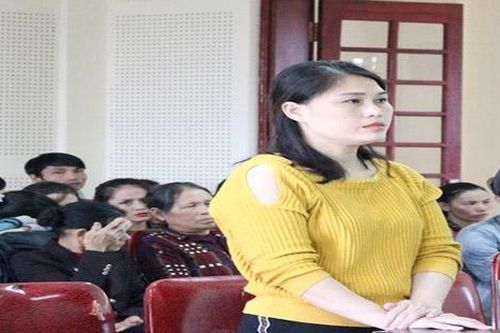 Nước mắt hối hận của 'hot girl' giấu gia đình buôn hàng trắng