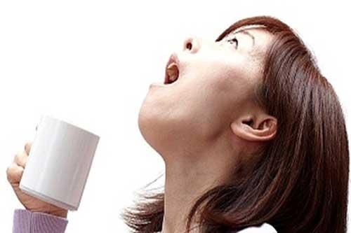 Viêm họng nặng tới mấy dùng thực phẩm này khỏi ngay chẳng cần tốn tiền mua thuốc tây