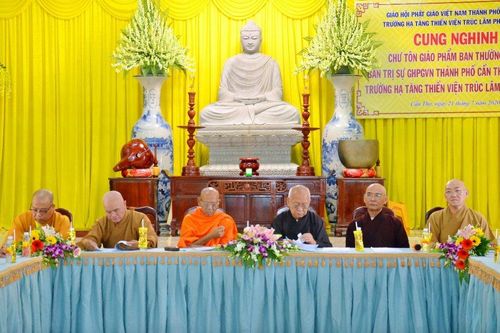 Cần Thơ : Tạm hoãn tổ chức Đại giới đàn, tạm dừng bố-tát