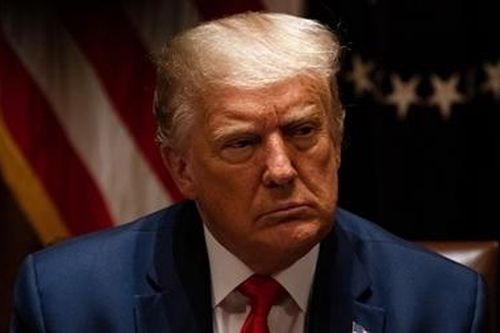 Tổng thống Trump tố chuyên gia y tế nói sai về dịch COVID-19