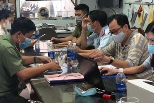 Đăng lịch trình ca nghi nhiễm COVID-19, chủ tài khoản Facebook bị xử phạt