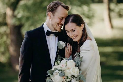 Thủ tướng Phần Lan kết hôn với bạn trai lâu năm