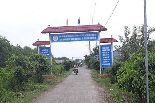 Mặt trận giúp dân thoát nghèo