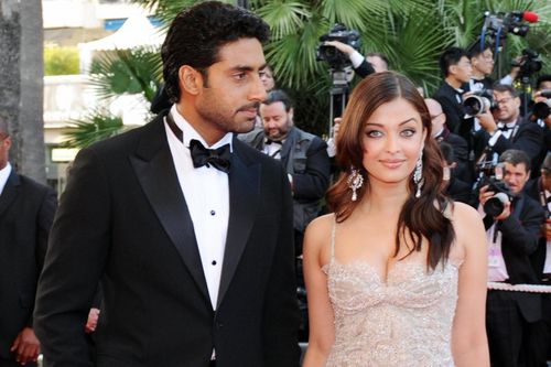 Chồng Hoa hậu Aishwarya Rai vẫn mắc Covid-19 và có nhiều bệnh nền