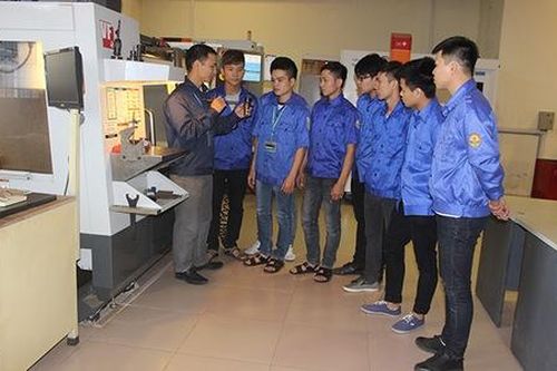 Đề xuất tiêu chuẩn cơ sở đào tạo, bồi dưỡng nghiệp vụ sư phạm GD nghề nghiệp
