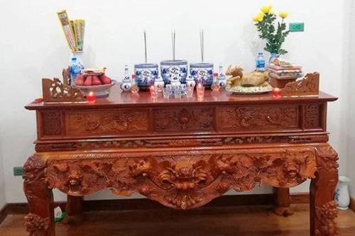 5 thay đổi trên bàn thờ, gia chủ coi chừng 'vận xui tận mạng'