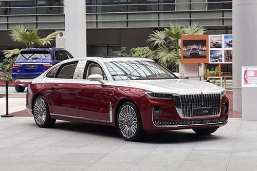 Xe 'Tàu' hạng sang Hồng Kỳ H9, đối thủ Mercedes E-Class
