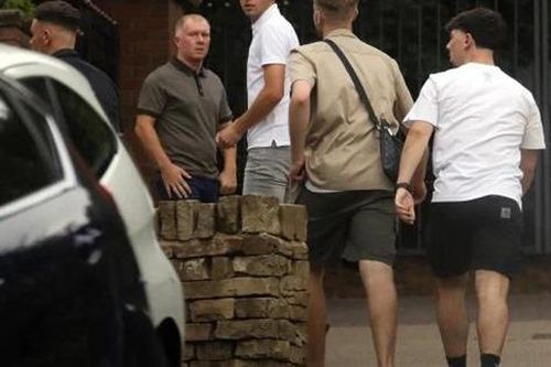 Scholes 'mua danh ba vạn bán danh ba đồng'
