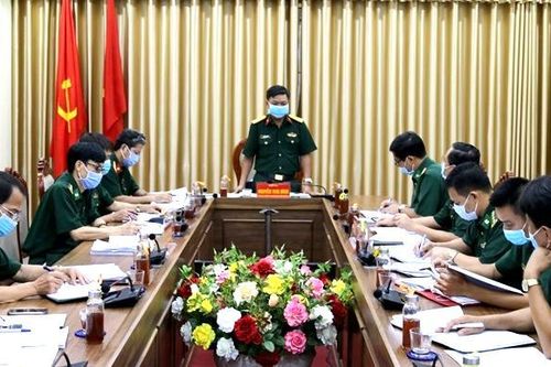 Kiểm soát chặt chẽ biên giới, nắm chắc tình hình địa bàn