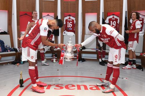 Arsenal rao bán những người hùng vừa vô địch FA Cup