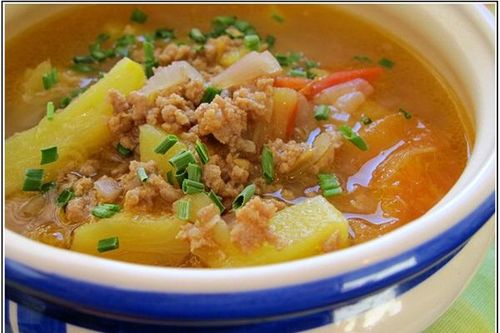 Mẹo nấu canh chua thịt băm thơm ngon, không bị ngán