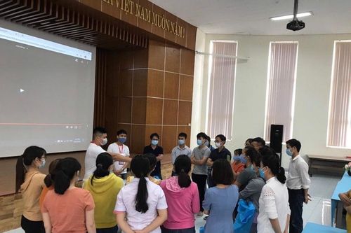 Bộ Y tế khẩn cấp điều thêm chuyên gia tới Thừa Thiên-Huế và Quảng Nam