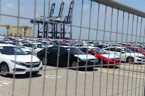 7 tháng đầu năm 2020: Lượng ô tô nhập khẩu giảm 48%