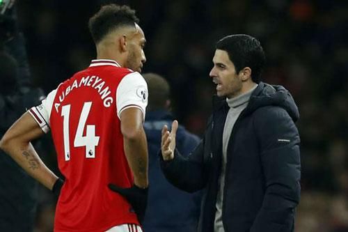Arteta chỉ ra 'động lực' để Aubameyang ở lại Emirates