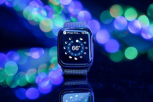 Apple Watch Series 6 có khả năng phát hiện người đeo nhiễm COVID-19