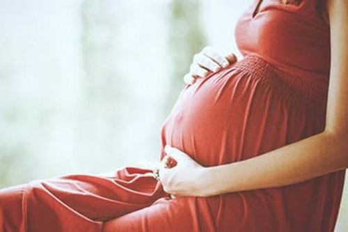 Một phụ nữ mang thai 15 tuần tử vong bất thường tại phòng khám tư ở Hà Nội