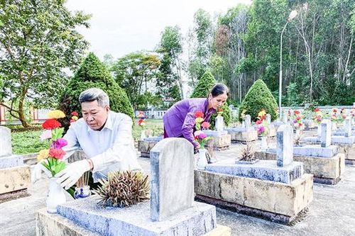 Một việc làm bình dị mà cao quý