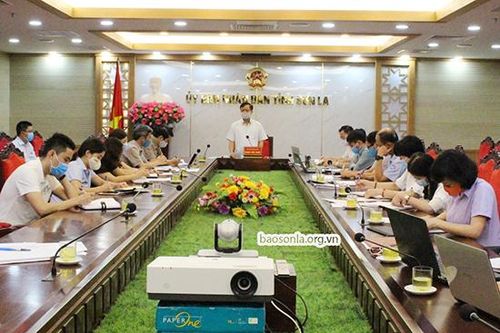 Tập trung rà soát, sàng lọc phân luồng cách ly những người đi từ vùng có dịch về