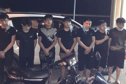 Bắt đối tượng đưa 7 người Trung Quốc vượt biên trái phép