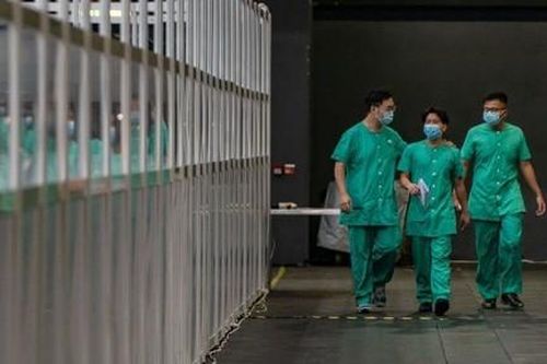 Trung Quốc lần đầu gửi đội xét nghiệm Covid-19 đến Hong Kong