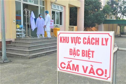 Nghệ An cách ly 3 người đi cùng xe khách với bệnh nhân 566