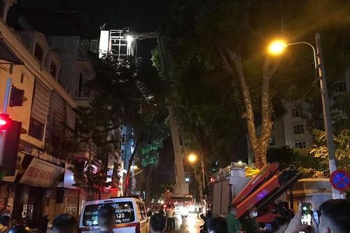 Hà Nội: Khởi tố điều tra vụ sập giàn cẩu khiến 4 công nhân tử vong