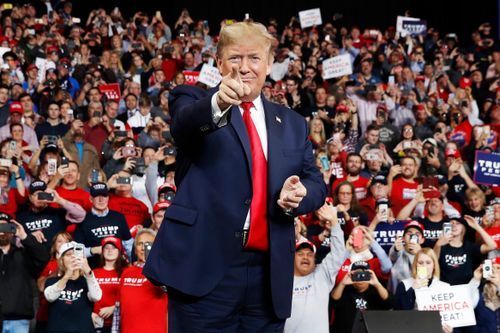 Ý định thật sự của Tổng thống Trump khi kêu gọi hoãn bầu cử
