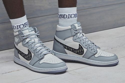 Nike là hãng thời trang hot nhất năm 2020