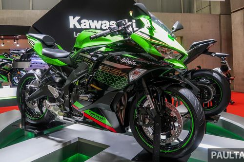 Kawasaki Ninja ZX-25R 2020 ra mắt tại Philippines, chuẩn bị về VN