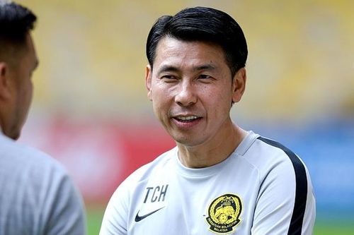 HLV tuyển Malaysia thở phào khi nghe tin AFF Cup bị hoãn
