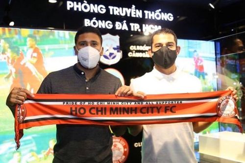 Ngoại binh tiền tỷ đẩy Công Phượng khỏi top 3 cầu thủ đắt nhất ở CLB