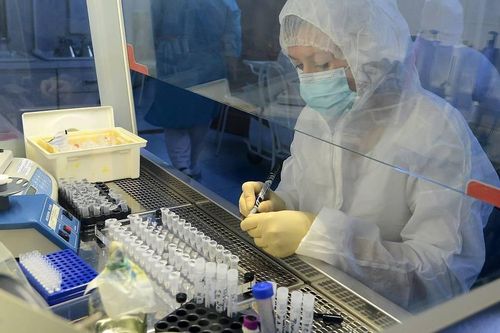WHO khuyến cáo Nga tuân thủ quy định an toàn trong phát triển vaccine