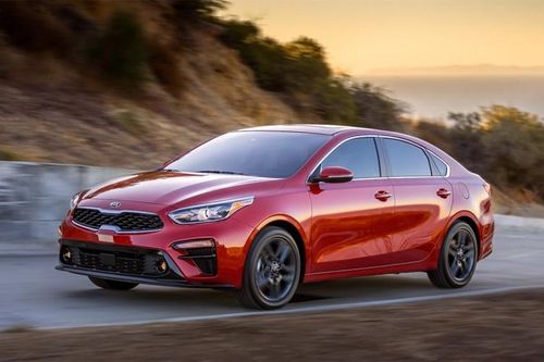 Giá xe ô tô hôm nay 4/8: Kia Cerato giảm đến 30 triệu đồng, hiện dao động từ 529 - 665 triệu đồng