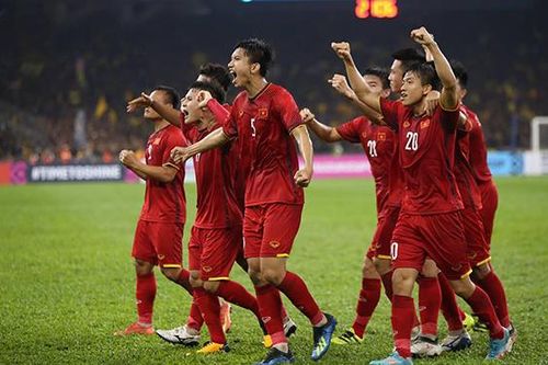 Bóng đá Việt Nam hôm nay: Tuyển Việt Nam thay đổi kế hoạch vì dịch COVID-19