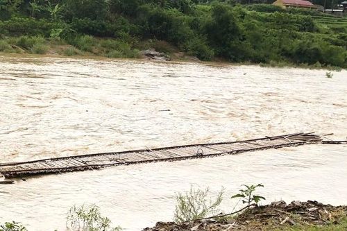 Tác động của Bão số 2: Ngập lụt chia cắt nhiều nơi ở Thanh Hóa