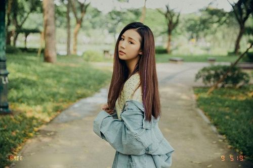 Dân tình xôn xao clip nhạy cảm trong phòng ngủ của 'công chúa' showbiz