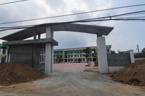 'Học nhờ' giữa Thủ đô
