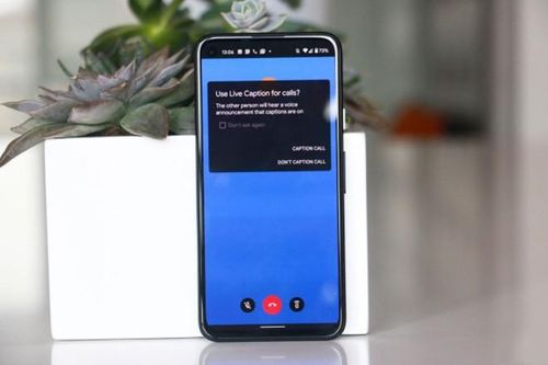 Google tích hợp tính năng Live Caption cho điện thoại Pixel
