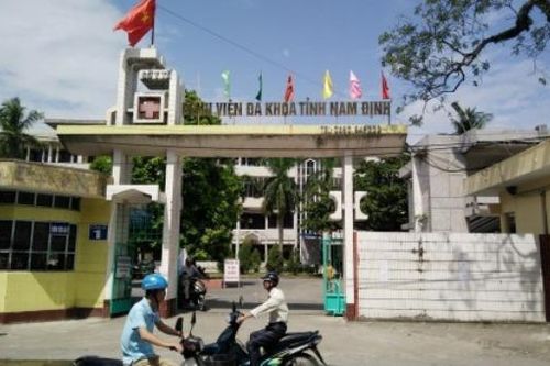Nam Định yêu cầu tăng cường phòng, chống và kiểm soát lây nhiễm COVID-19 trong cơ sở khám chữa bệnh